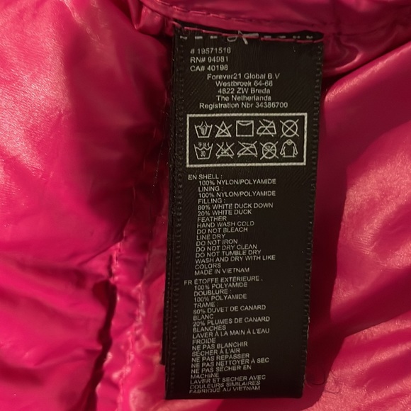 Pink magenta puffer vest - Picture 5 of 5